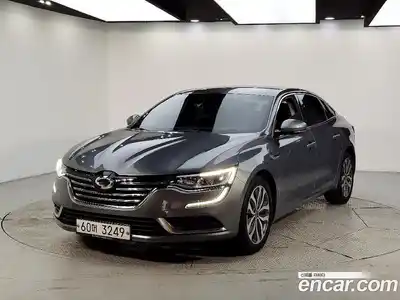 Renault SM6