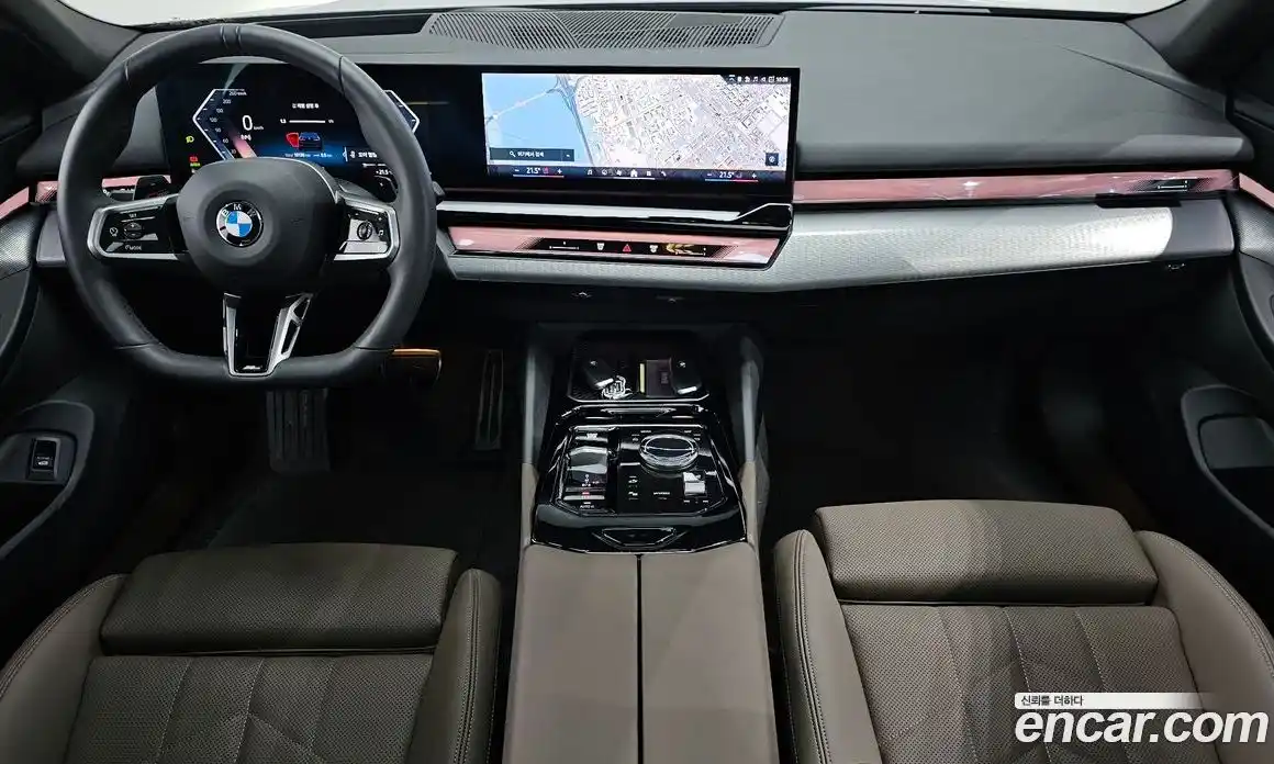 BMW 5 серия 2025 2.0 автомат (гидро), фото 7