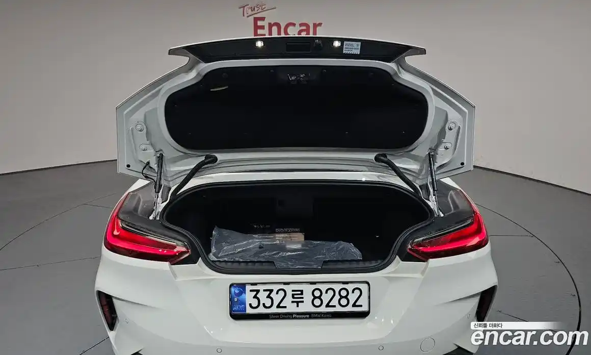 BMW Z4 2023 2.0 автомат (гидро), фото 20