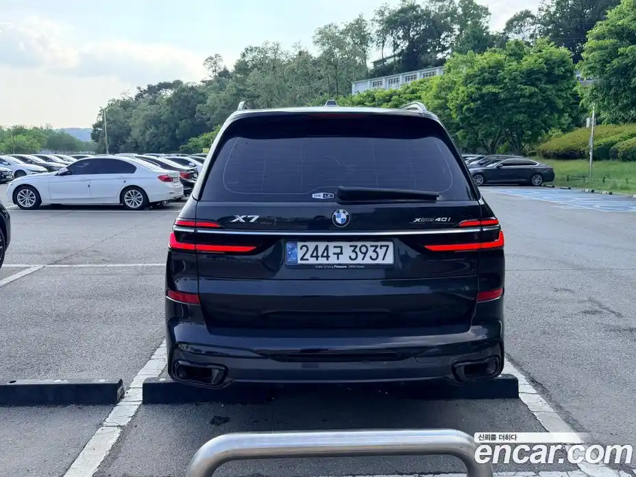 BMW X7 2025 3.0 автомат (гидро), фото 4