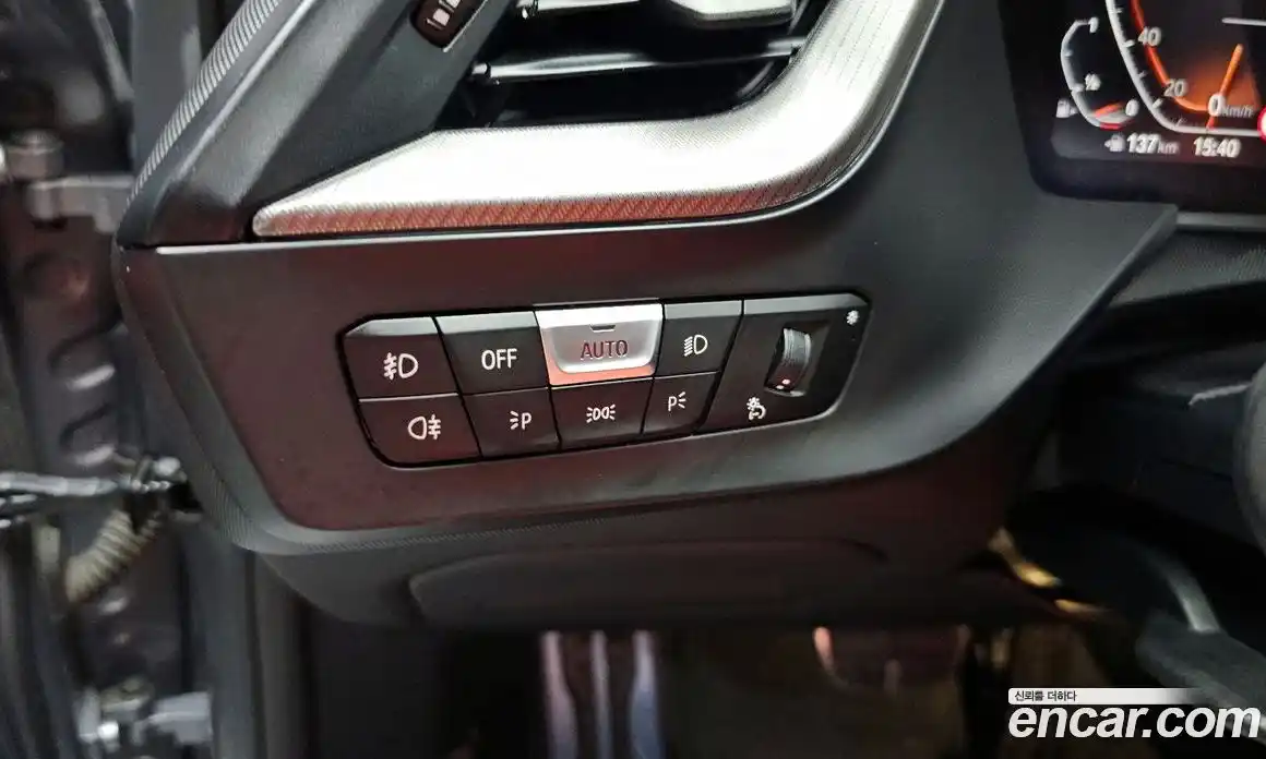 BMW 1 серия 2022 2.0 автомат (гидро), фото 27