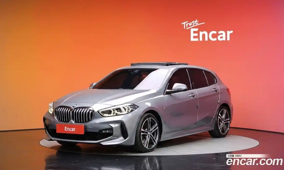 BMW 1 серия 2022 2.0 автомат (гидро), фото 36
