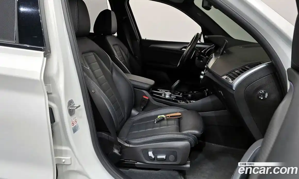 BMW X3 2021 2.0 автомат (гидро), фото 16