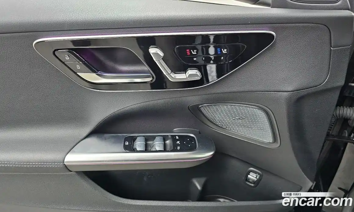 Mercedes-Benz C-Class 2025 2.0 гидро, фото 16