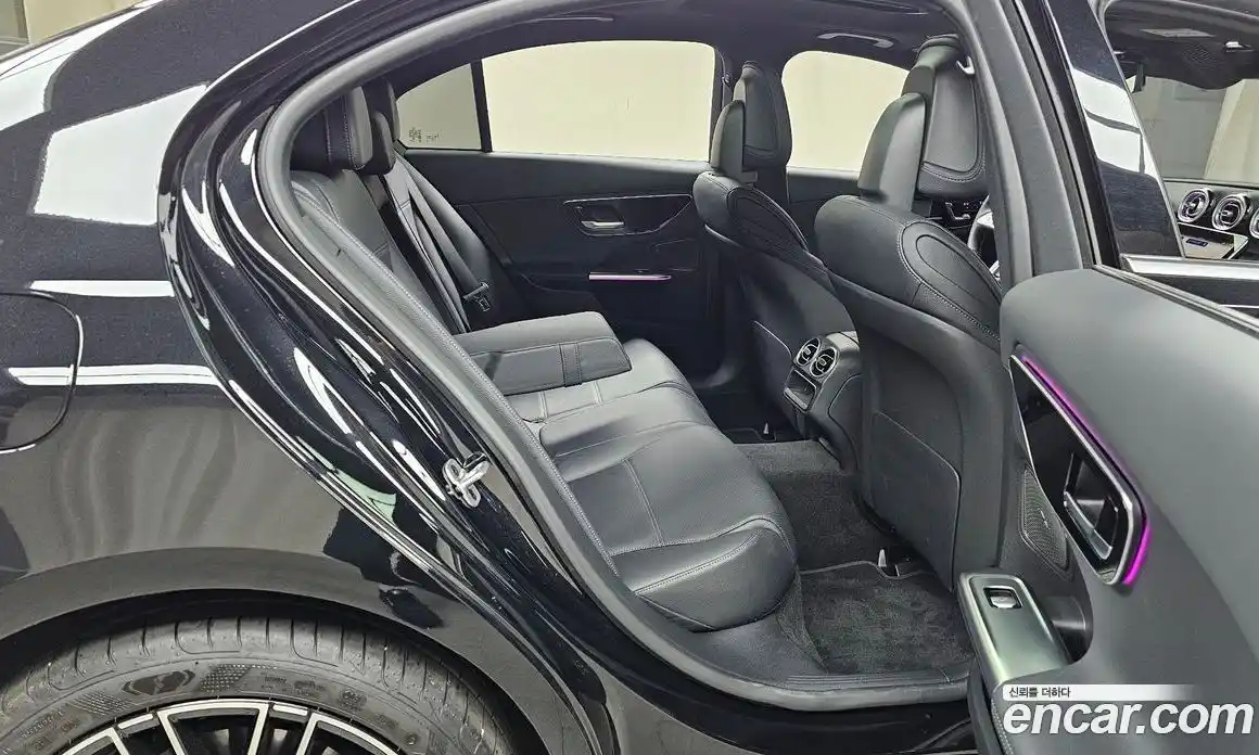 Mercedes-Benz C-Class 2025 2.0 гидро, фото 18