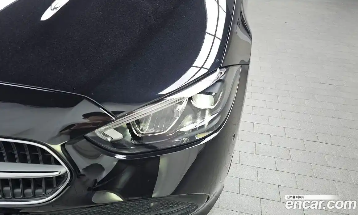 Mercedes-Benz C-Class 2025 2.0 гидро, фото 8