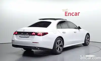 Mercedes-Benz E-Class 2024 2.0 автомат (гидро), миниатюра 2
