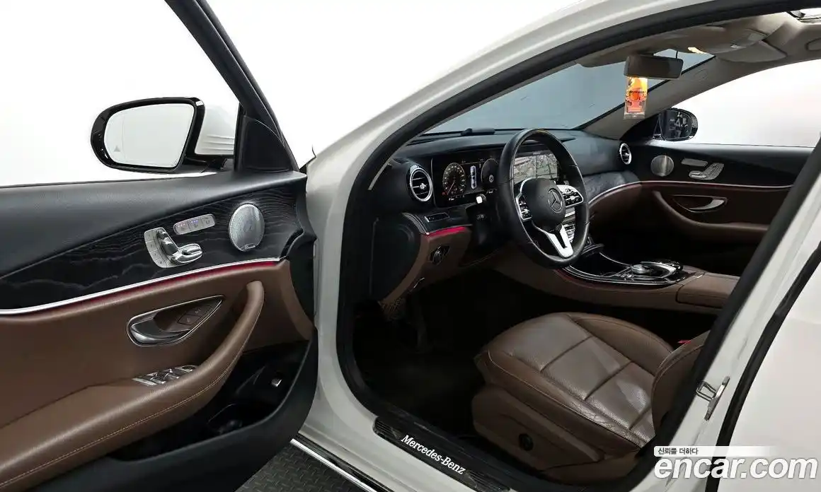 Mercedes-Benz E-Class 2019 2.0 гидро, фото 13