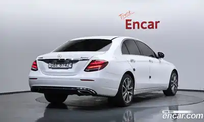 Mercedes-Benz E-Class 2019 2.0 гидро, миниатюра 2