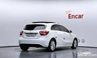 Mercedes-Benz A-Class 2016 1.6 гидро, миниатюра 2