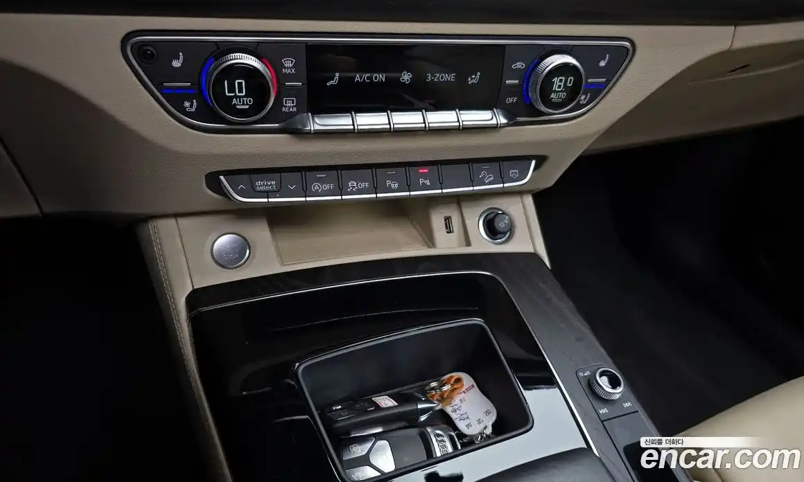 Audi Q5 2023 2.0 автомат (гидро), фото 28
