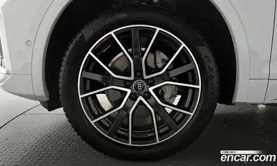 Audi Q5 2023 2.0 автомат (гидро), миниатюра 4