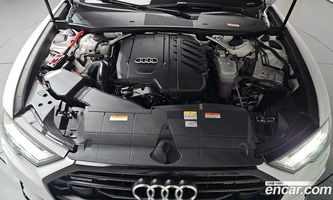 Audi A6 2023 2.0 автомат (гидро), фото 5
