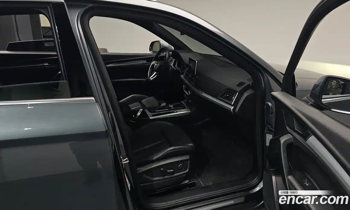 Audi Q5 2020 2.0 автомат (гидро), фото 15