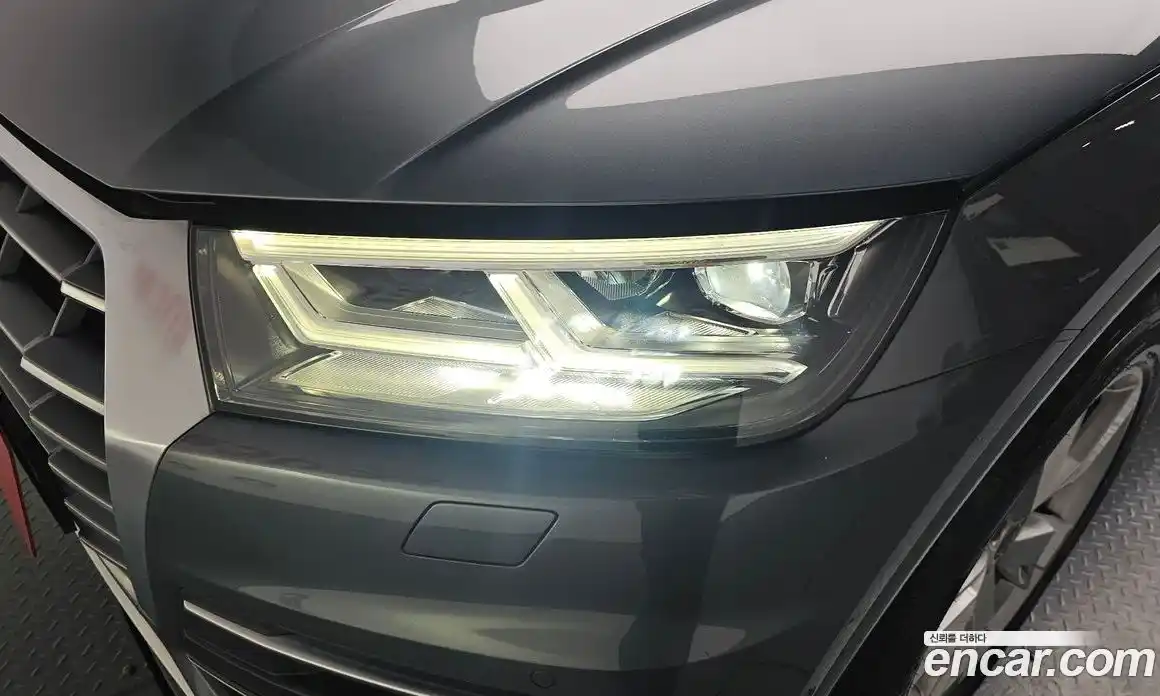 Audi Q5 2020 2.0 автомат (гидро), фото 7