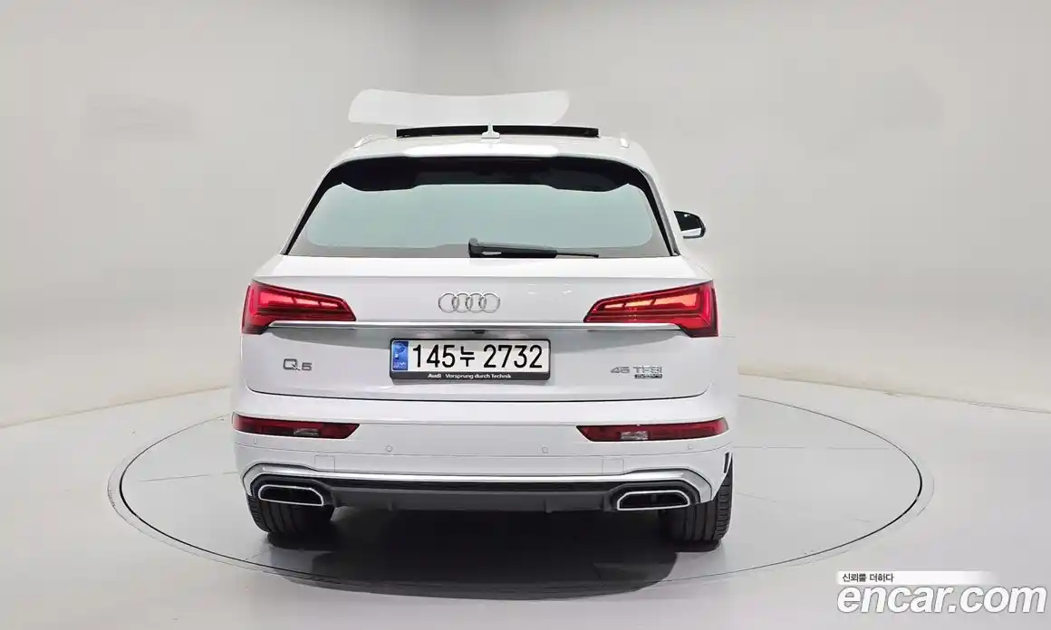 Audi Q5 2021 2.0 автомат (гидро), фото 4