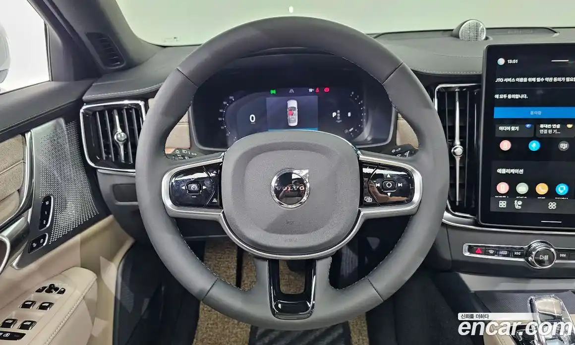 Volvo S90 2025 2.0 автомат (гидро), фото 13