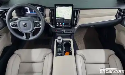 Volvo S90 2025 2.0 автомат (гидро), миниатюра 7