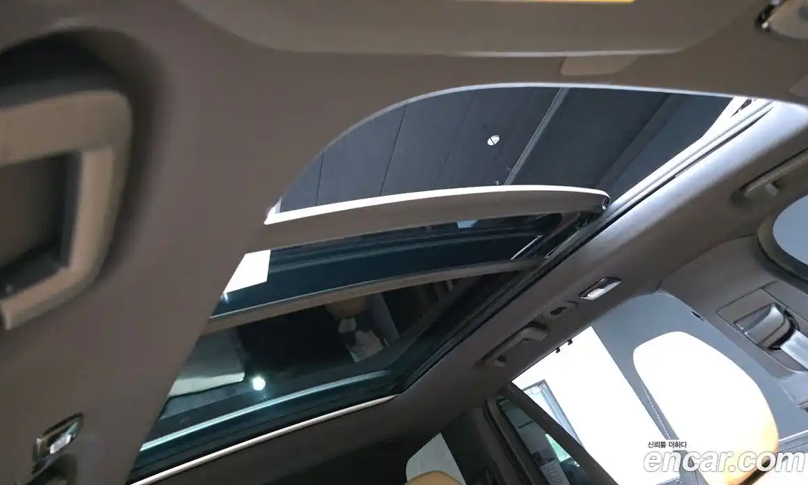 Volvo XC90 2025 2.0 автомат (гидро), фото 24