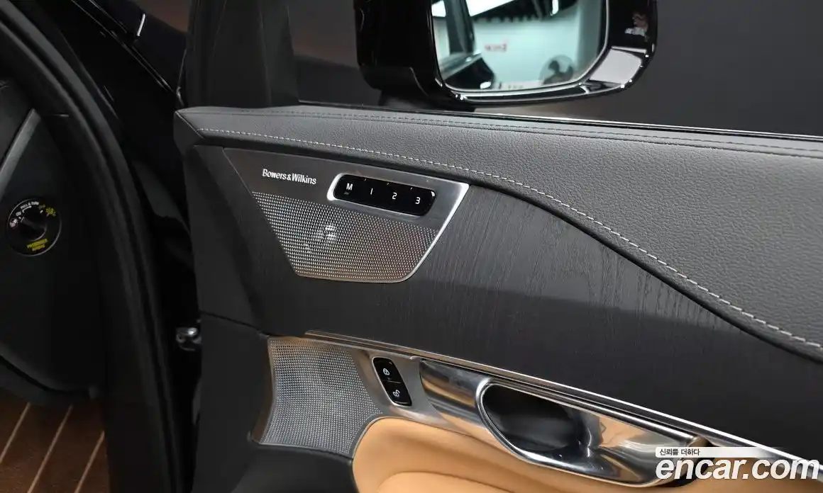 Volvo XC90 2025 2.0 автомат (гидро), фото 39
