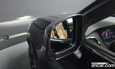 Volvo XC90 2025 2.0 автомат (гидро), миниатюра 8