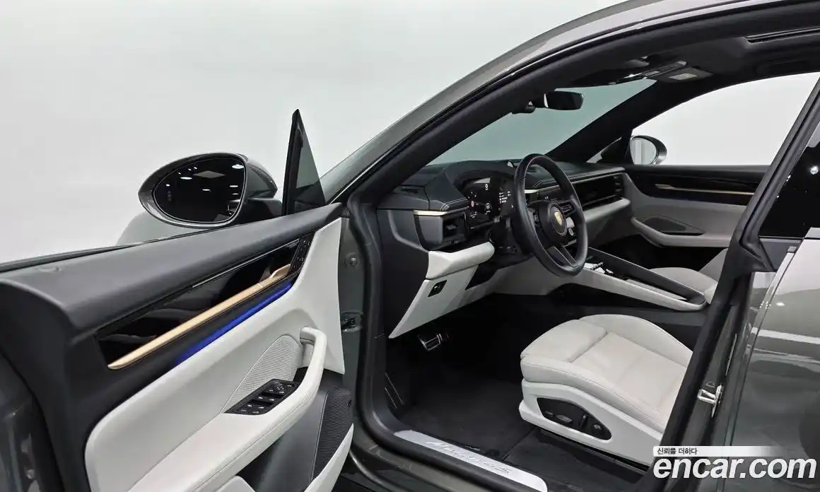 Porsche Macan 2025 0.2 автомат (гидро), фото 13