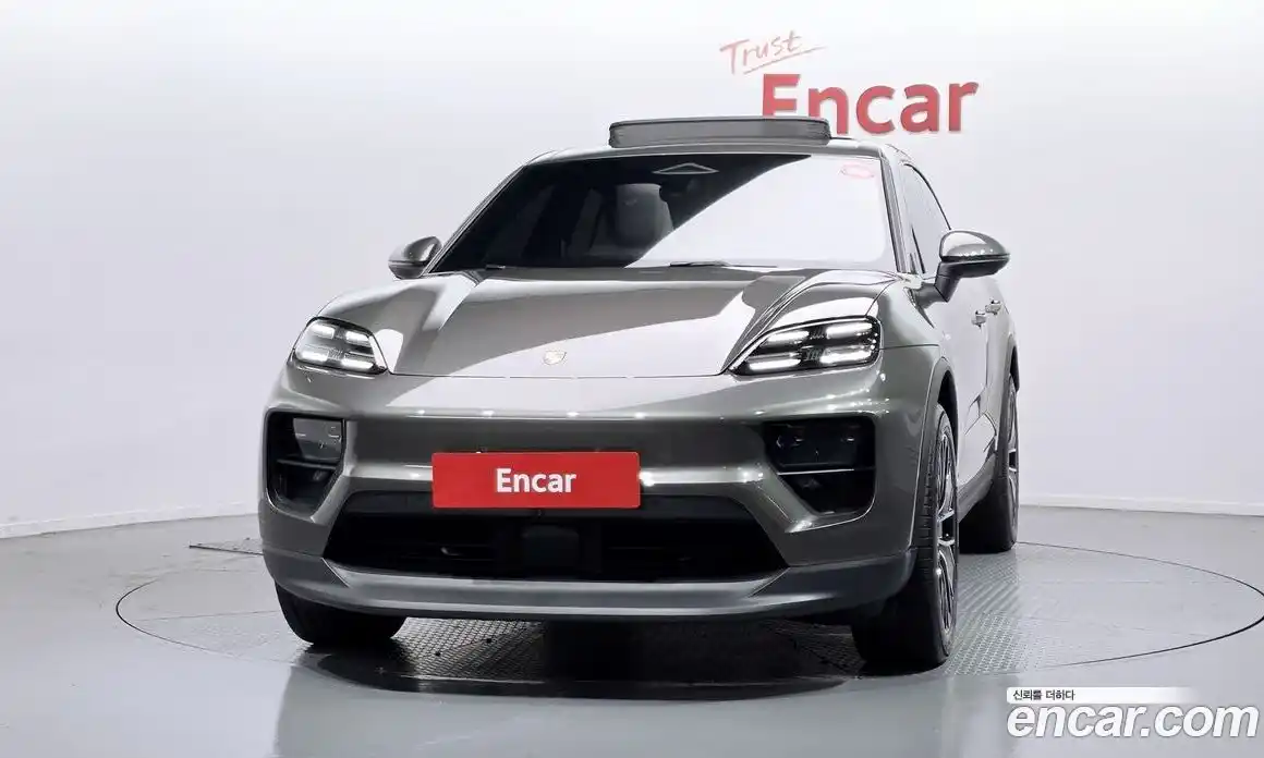 Porsche Macan 2025 0.2 автомат (гидро), фото 3