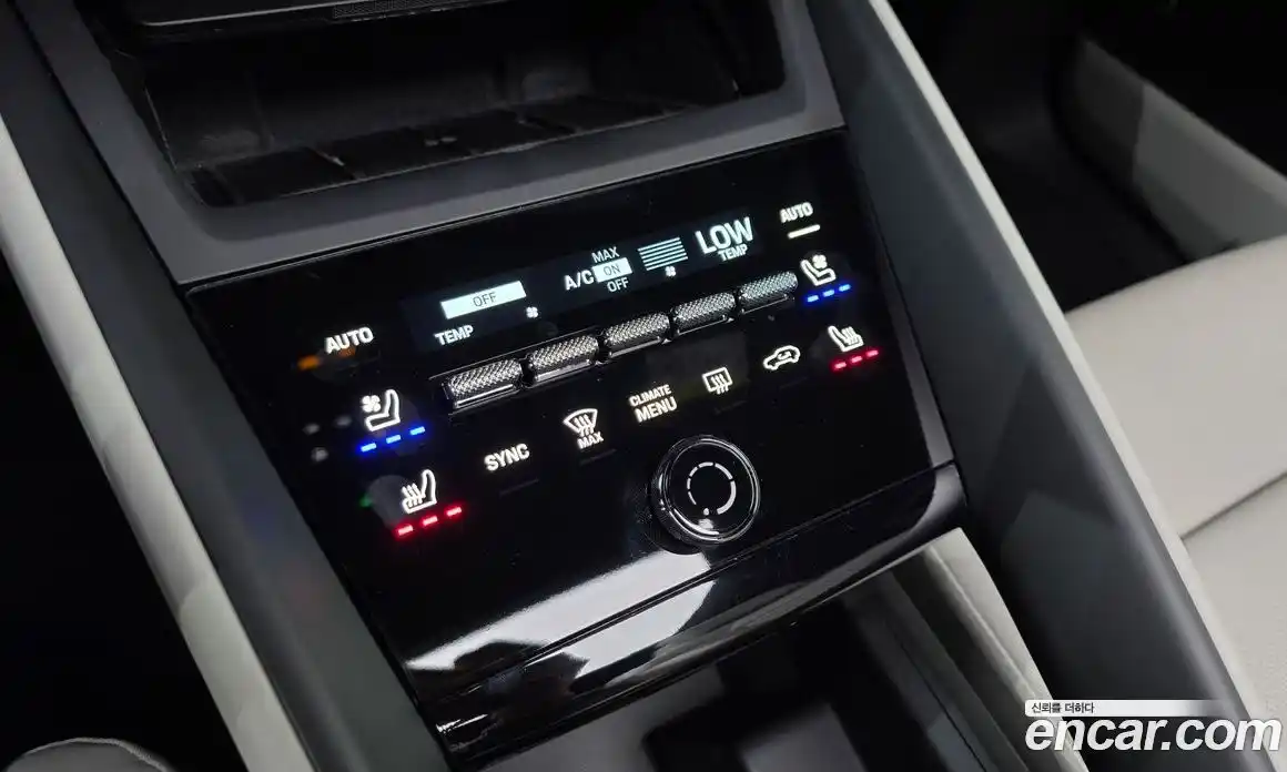 Porsche Macan 2025 0.2 автомат (гидро), фото 34