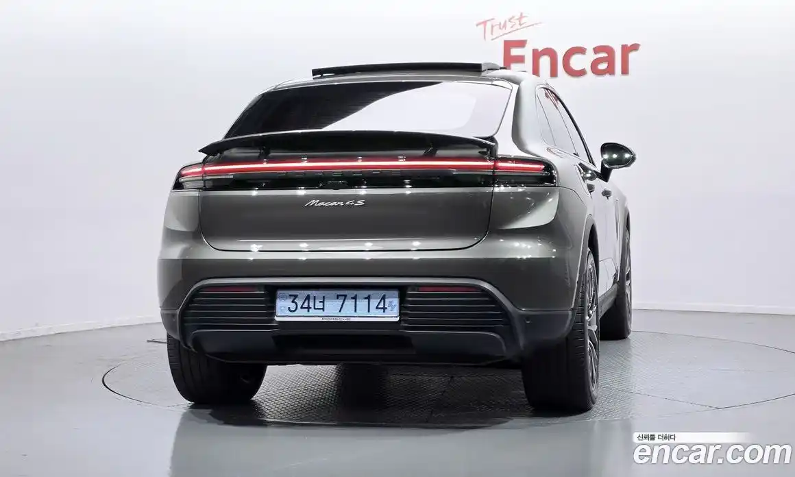 Porsche Macan 2025 0.2 автомат (гидро), фото 4