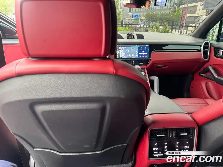 Porsche Cayenne 2019 3.0 автомат (гидро), фото 15