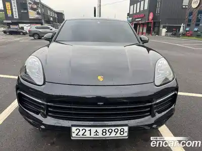 Porsche Cayenne 2019 3.0 автомат (гидро), миниатюра 2
