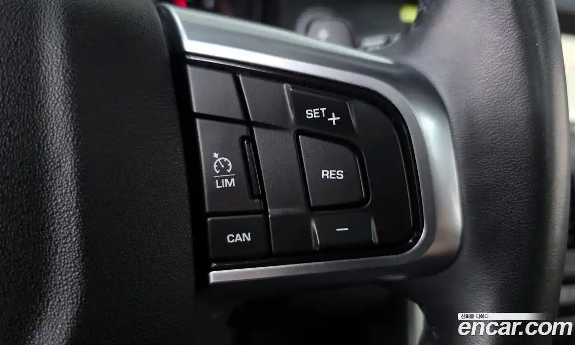Land Rover Discovery Sport 2017 2.0 автомат (гидро), фото 22