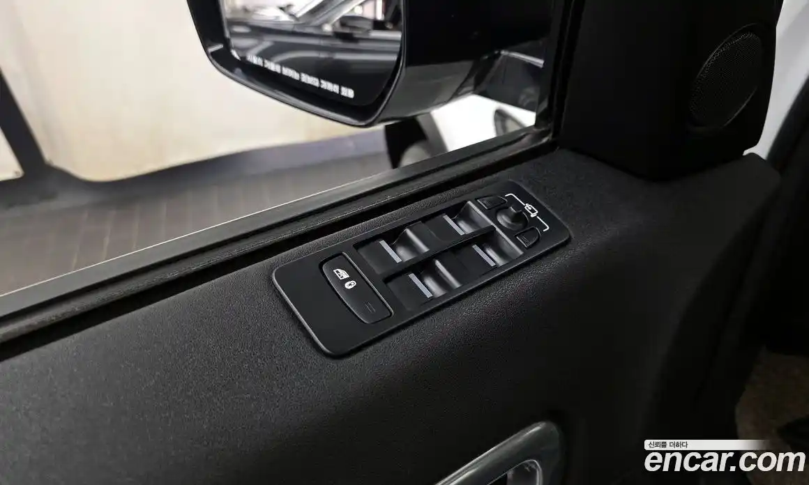 Land Rover Discovery Sport 2017 2.0 автомат (гидро), фото 29