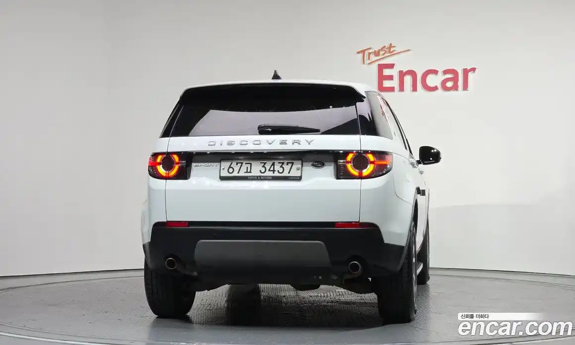 Land Rover Discovery Sport 2017 2.0 автомат (гидро), фото 4