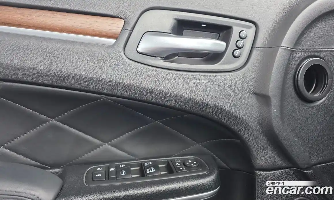 Chrysler 300C 2016 3.6 гидро, фото 12