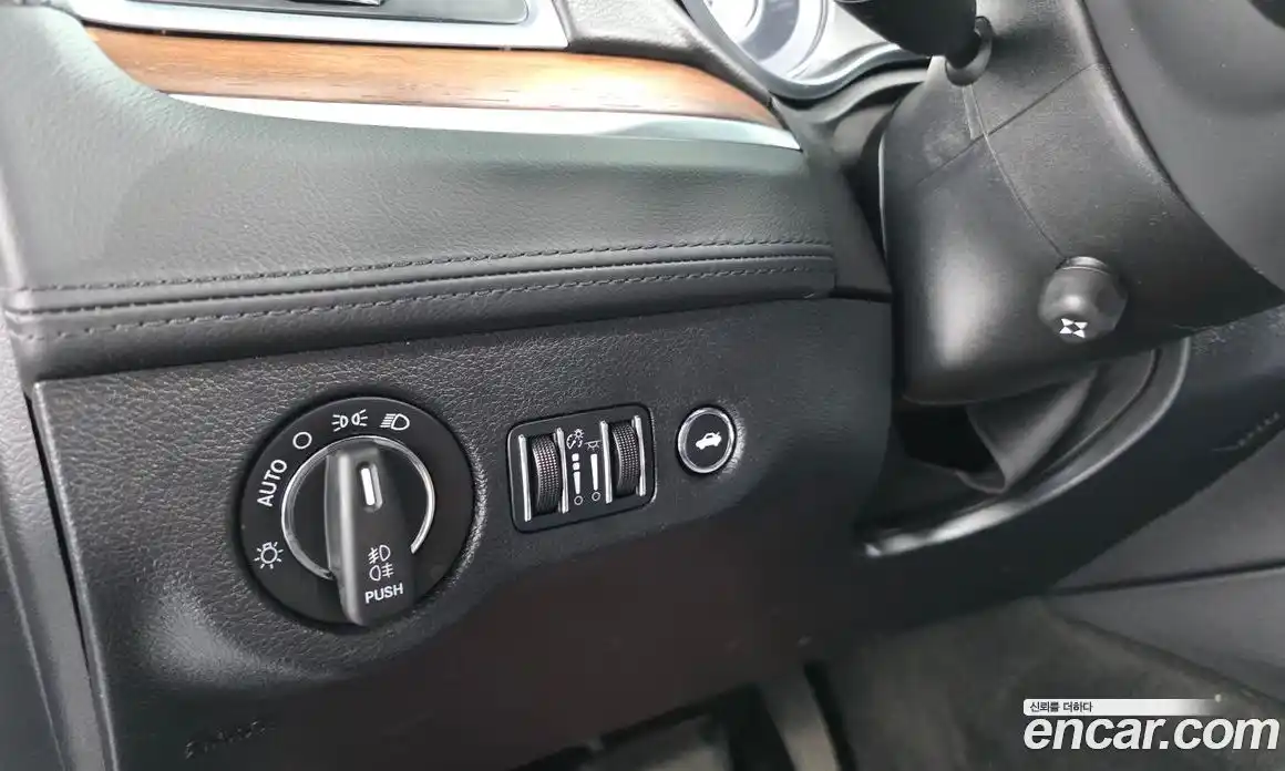 Chrysler 300C 2016 3.6 гидро, фото 13