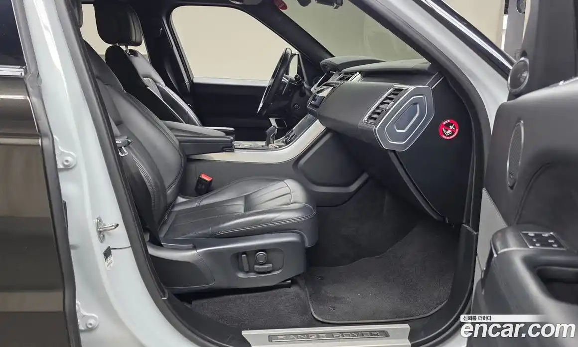 Land Rover Range Rover Sport 2019 3.0 автомат (гидро), фото 11
