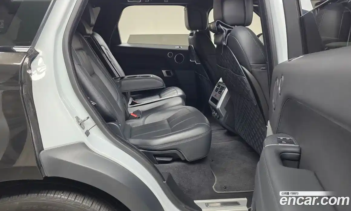 Land Rover Range Rover Sport 2019 3.0 автомат (гидро), фото 12