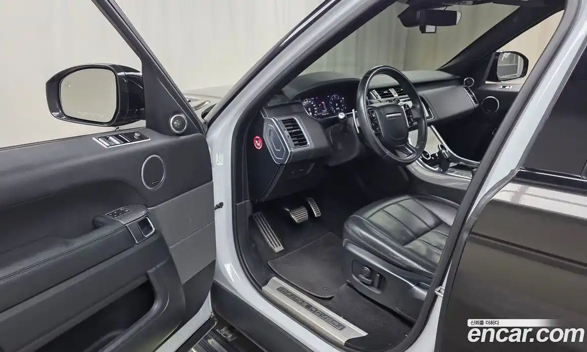 Land Rover Range Rover Sport 2019 3.0 автомат (гидро), фото 10