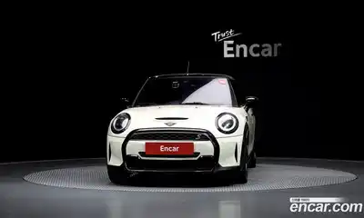 Mini Cooper Convertible 2022 2.0 автомат (гидро), миниатюра 3