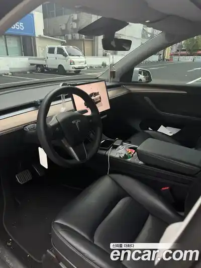 Tesla Model Y 2022 гидро, миниатюра 6