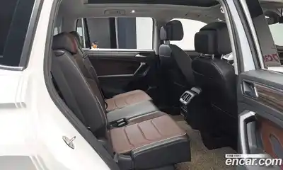 Volkswagen Tiguan 2022 2.0 автомат (гидро), миниатюра 11