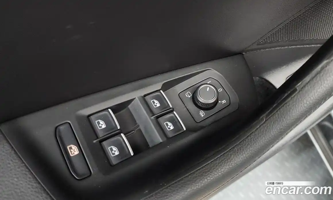 Volkswagen Passat 2018 2.0 автомат (гидро), фото 40