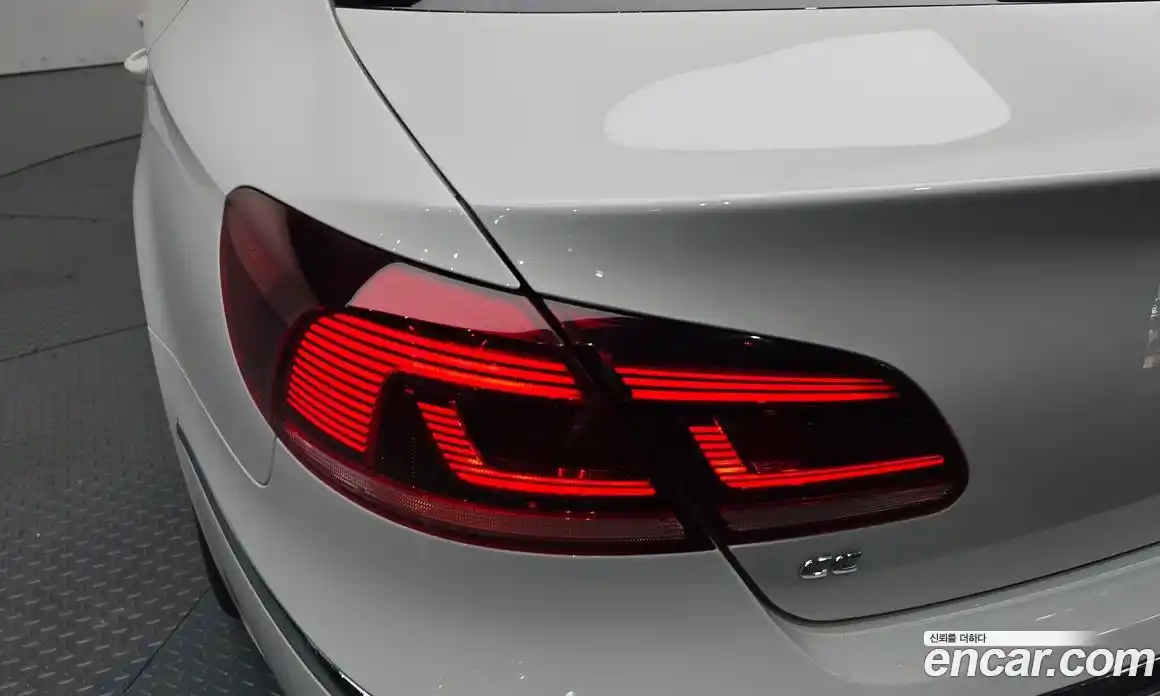 Volkswagen CC 2014 2.0 автомат (гидро), фото 8