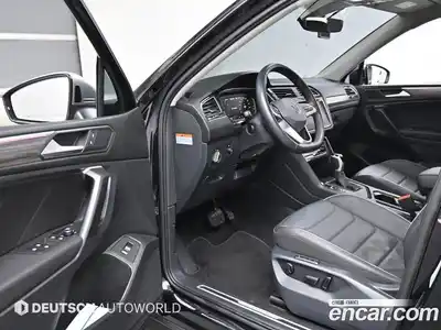 Volkswagen Tiguan 2024 2.0 автомат (гидро), миниатюра 11