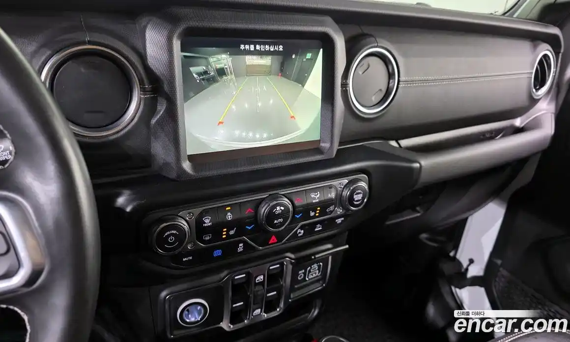 Jeep Wrangler 2022 2.0 автомат (гидро), фото 24