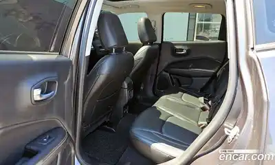 Jeep Compass 2018 2.4 автомат (гидро), миниатюра 11