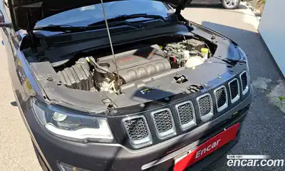 Jeep Compass 2018 2.4 автомат (гидро), миниатюра 6