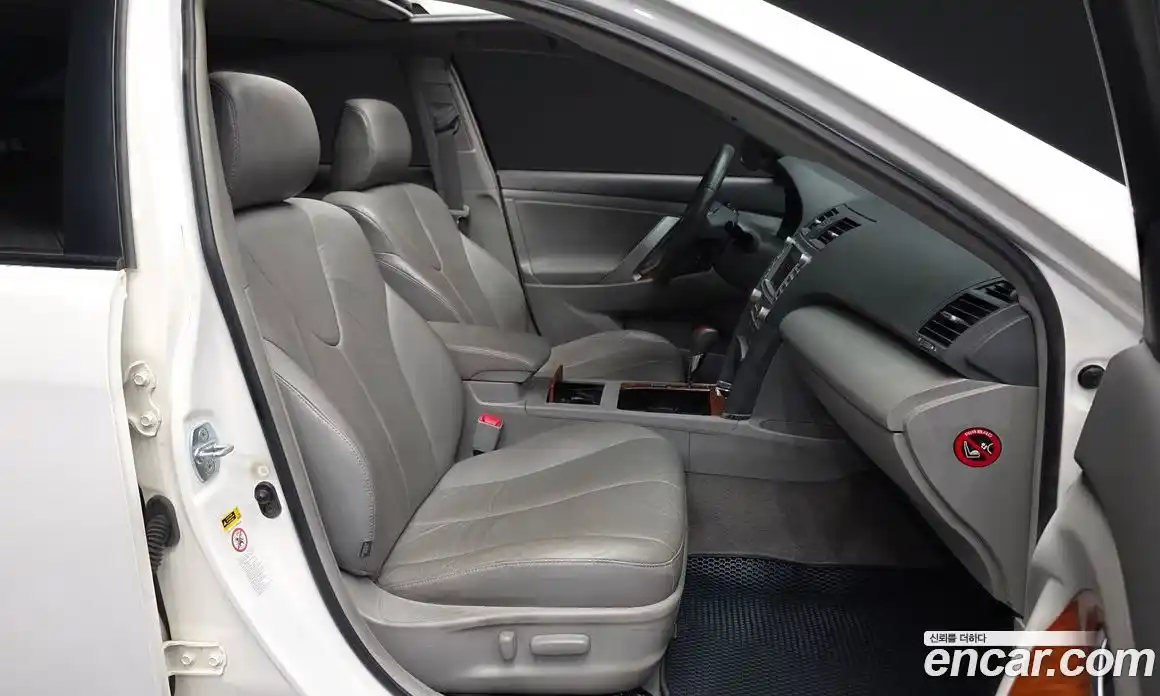 Toyota Camry 2011 2.4 гидро, фото 11