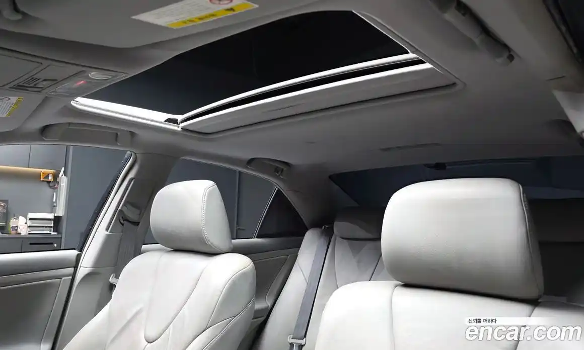 Toyota Camry 2011 2.4 гидро, фото 19